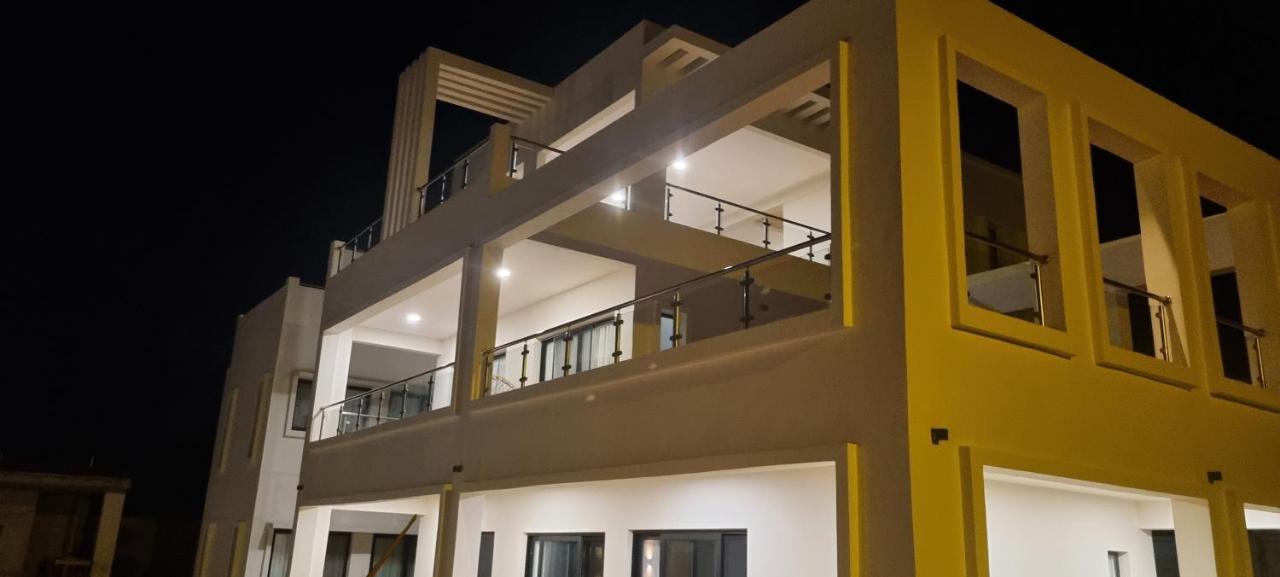 Villa Bolati, Avec Piscine, Jacuzzi, Jardin Et Vue Bonoua Exterior foto